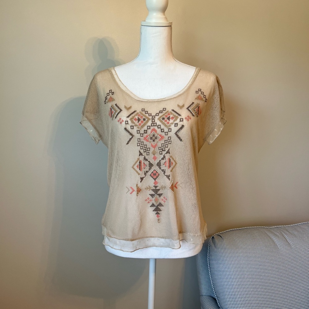 Miss Me New with Tags Beaded Netted Short Sleeve Blouse Size Small